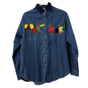 Casey & Max Women Size Small Button Down Denim Shirt Embroidered Teacher Classic